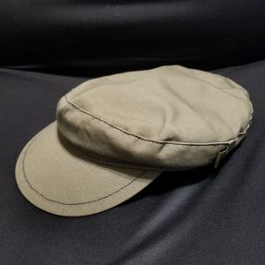 Goorin Brothers hat. One size. Military green.